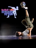 Виртуозы Red Bull Street Style на паркете XVII век Виртуозы Red Bull Street Style на паркете XVII век