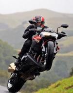 Kawasaki Z1000 модель 2010 года Kawasaki Z1000 модель 2010 года
