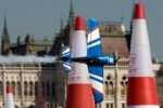 Пилот Сергей Рахманин готовится к сезону Пилот Сергей Рахманин готовится к сезону